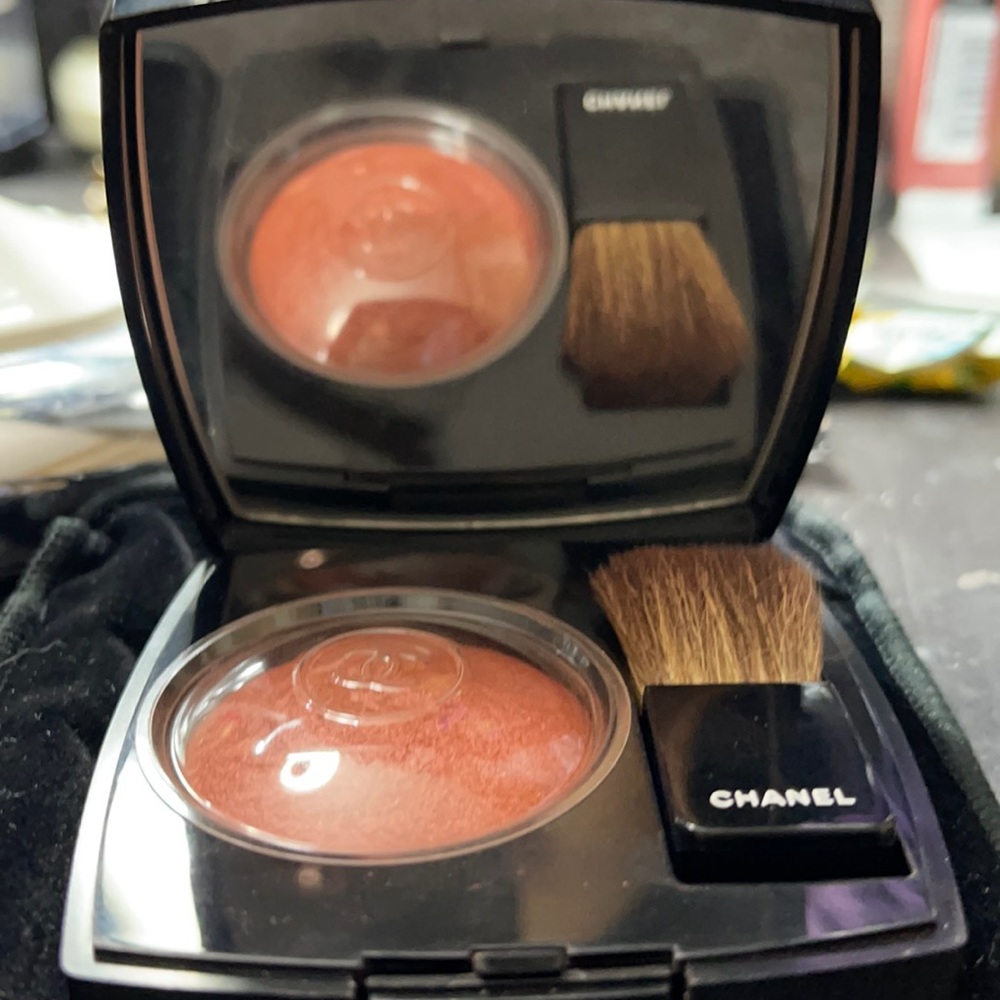 Chanel powder blush